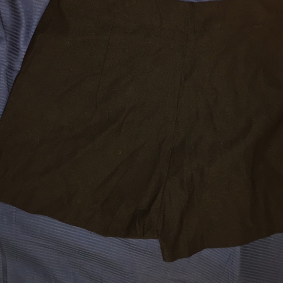 Black high waisted shorts - Picture 5 of 5